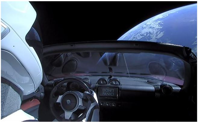 Tesla en el espacio